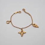 Carica l'immagine nel visualizzatore di Gallery, Bracciale Bisanzio CACAO Jewels della collezione Flavia con charms dalle forme organiche in ottone placcato in oro 18 carati.

