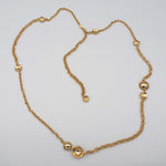 Carica l'immagine nel visualizzatore di Gallery, Collana Pianeti CACAO Jewels chiusa con catena di allungo e chiusura a moschettone.
