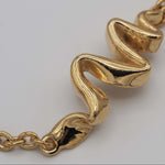 Carica l'immagine nel visualizzatore di Gallery, Particolare dell'elemento centrale del Bracciale Zig Zag CACAO Jewels.

